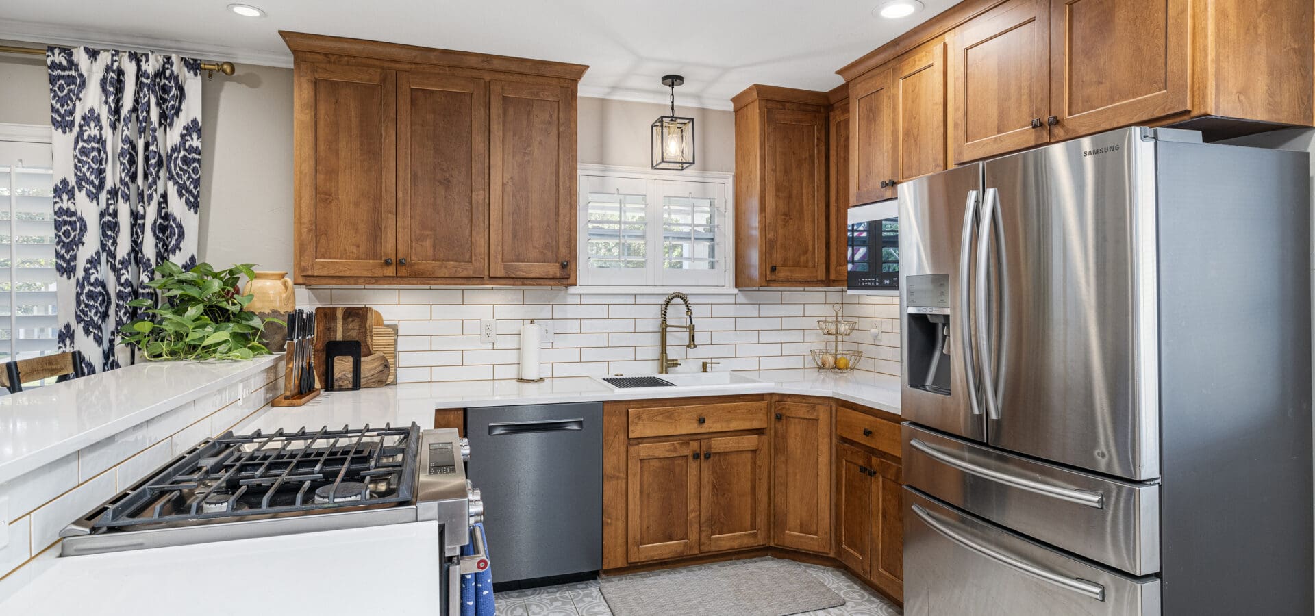 Fort Worth Kitchen Trends for 2026: The White Kitchen Had a Good Run